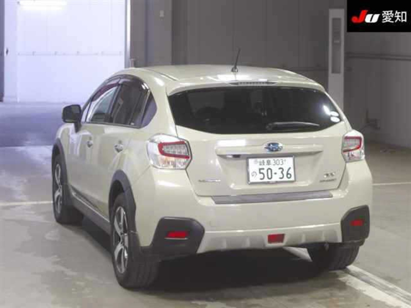 XV HYBRID