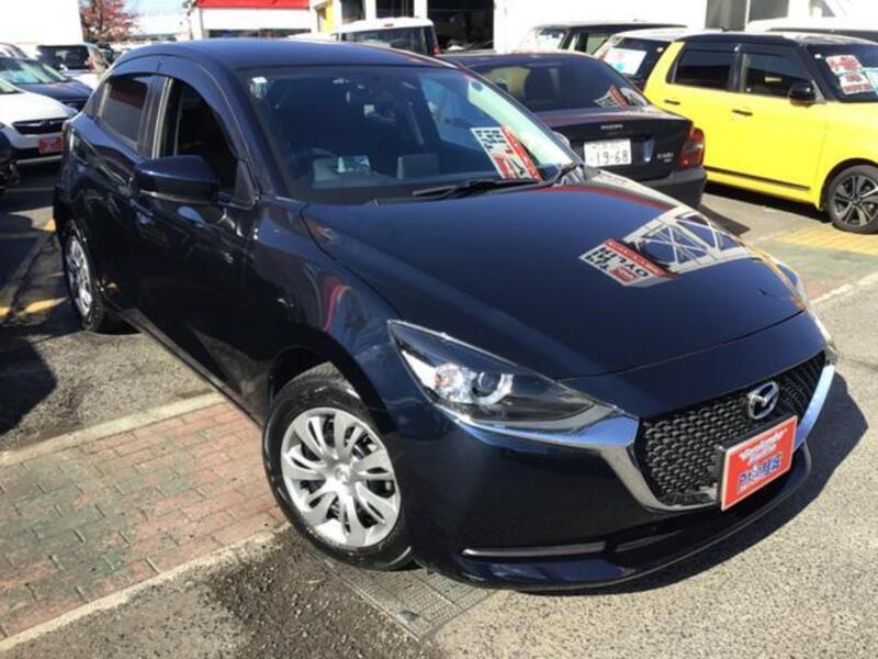 MAZDA2
