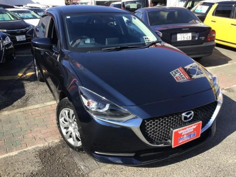 MAZDA2