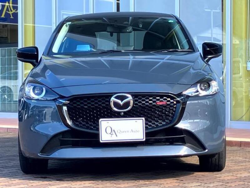 MAZDA2