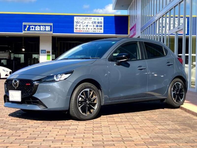 MAZDA2