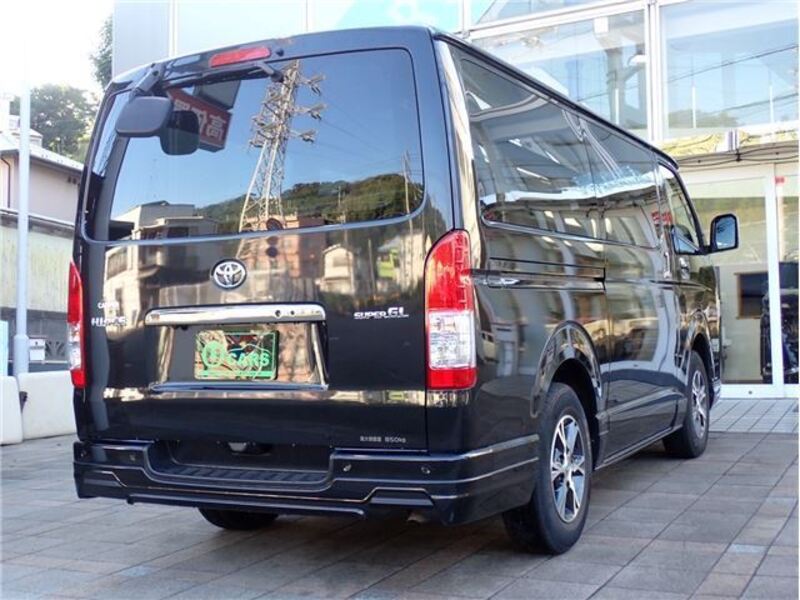 HIACE VAN