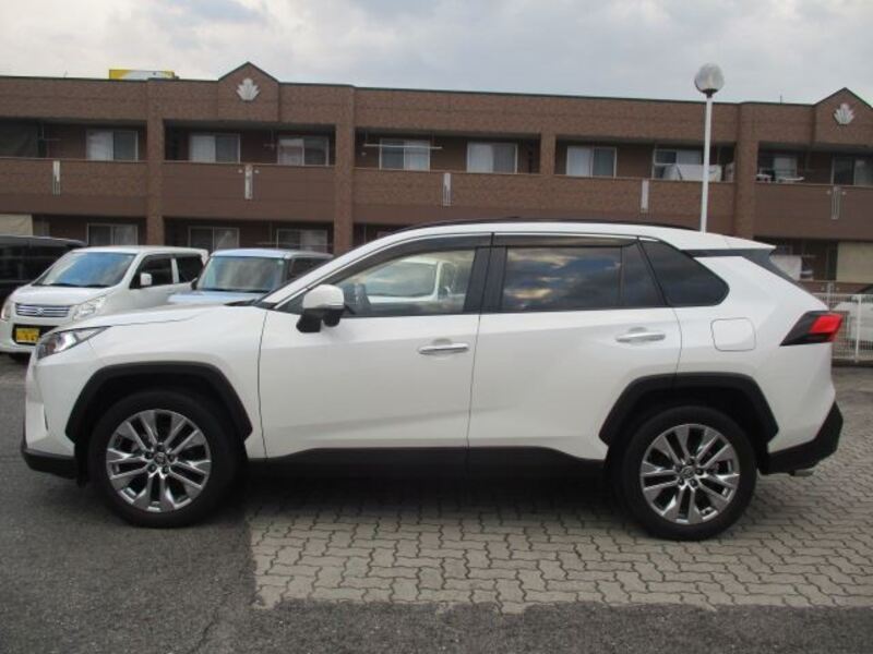 RAV4