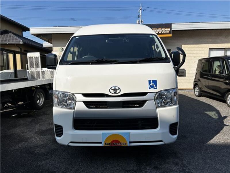 HIACE