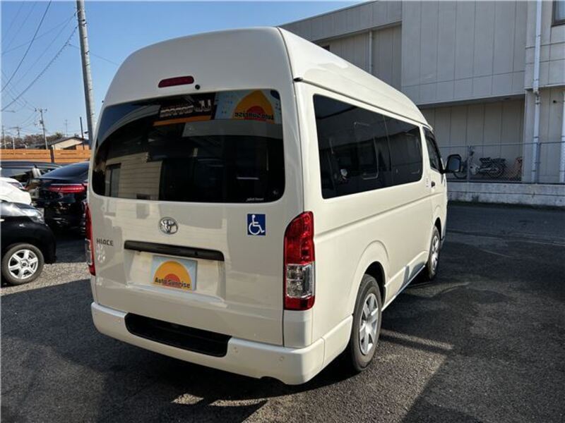 HIACE