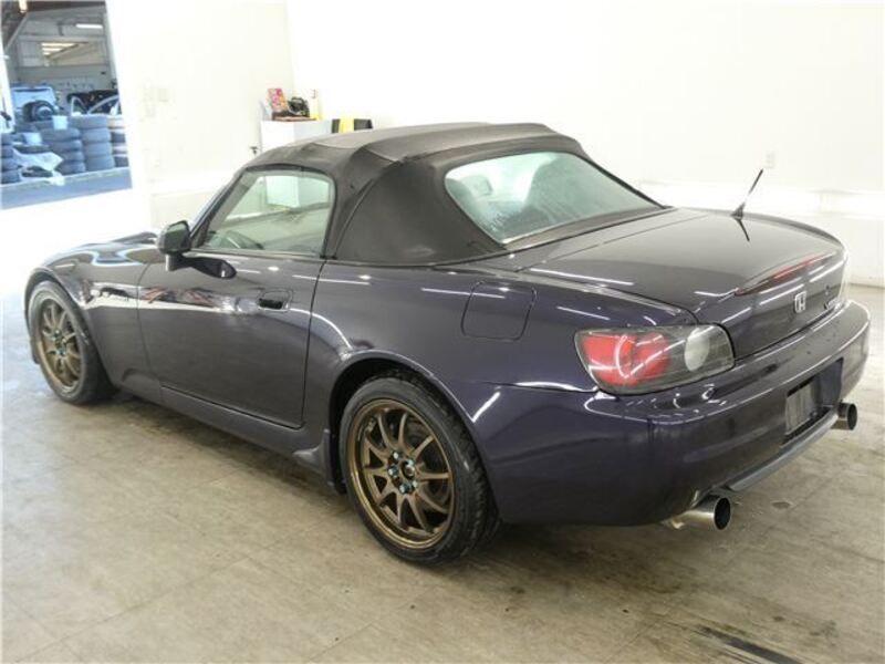 S2000