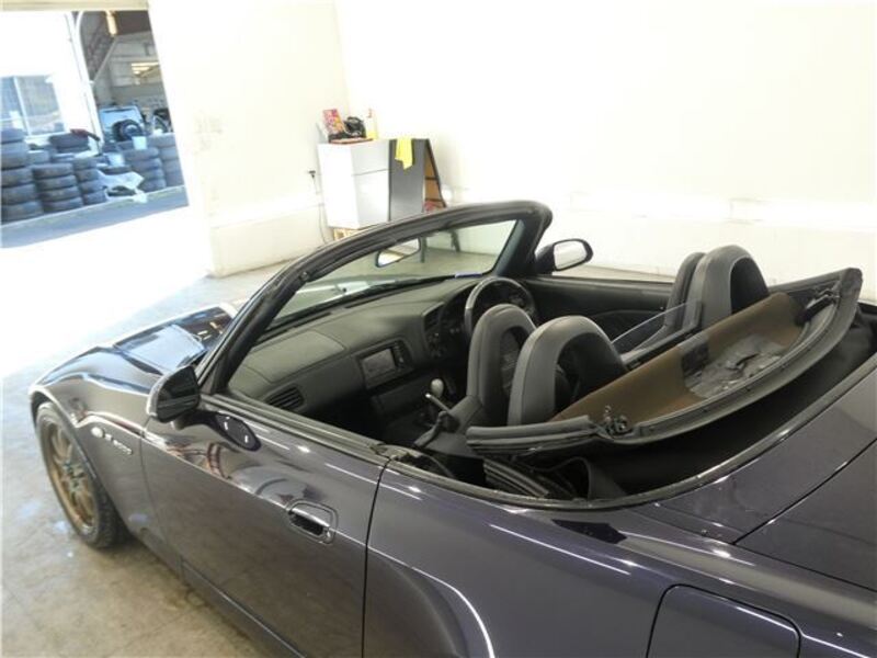 S2000