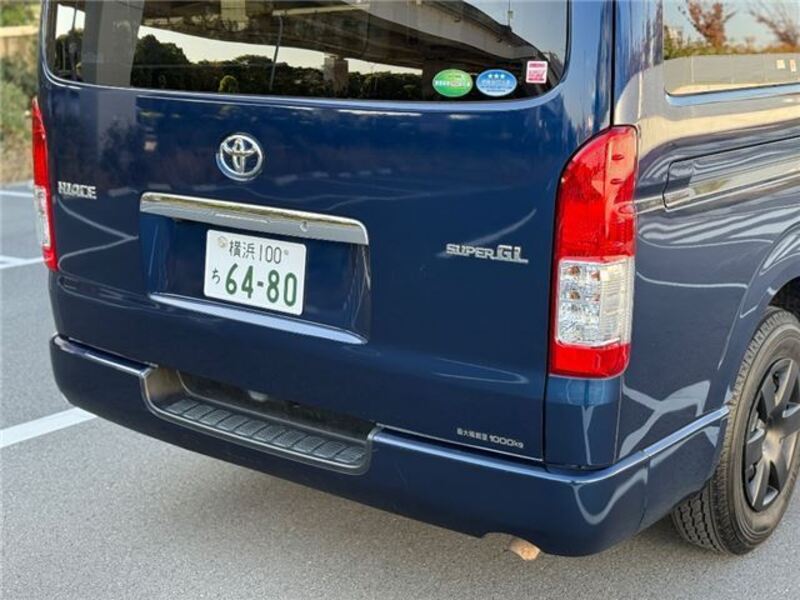 HIACE VAN