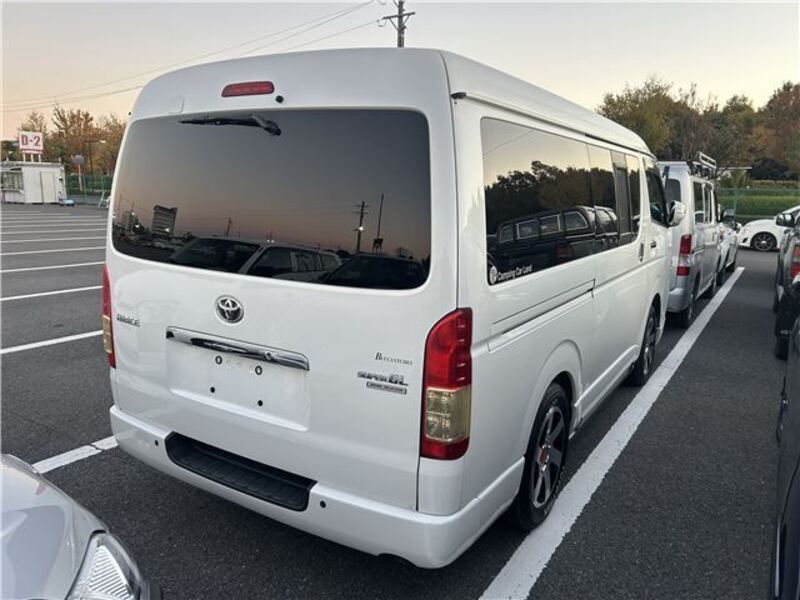 HIACE