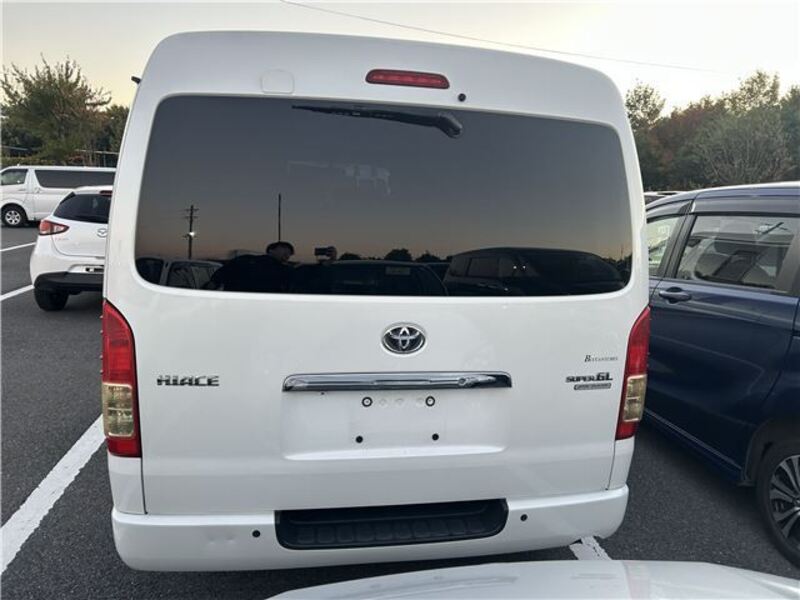 HIACE