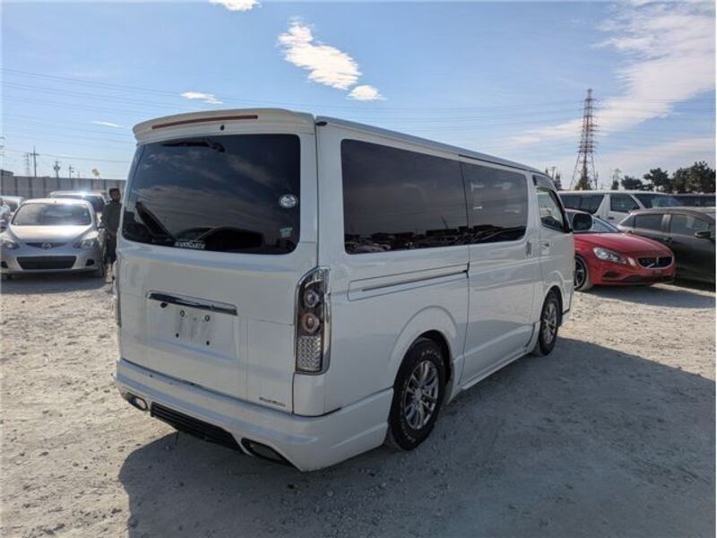 HIACE