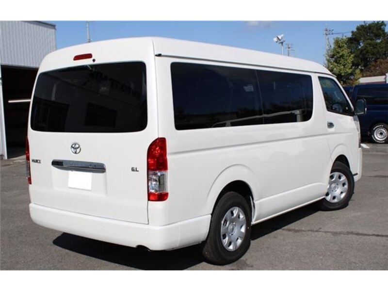 HIACE