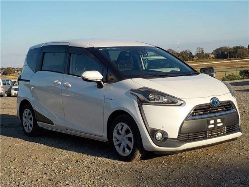 TOYOTA SIENTA