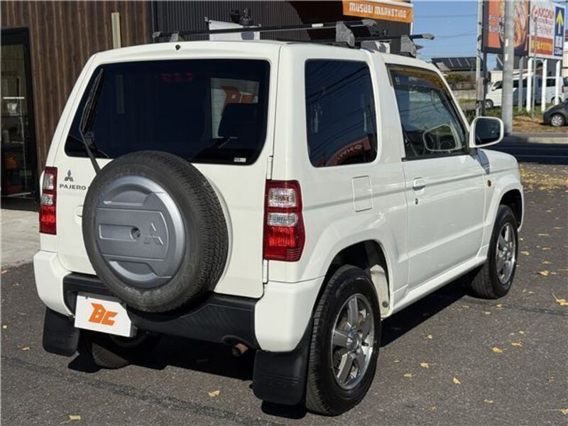 PAJERO MINI