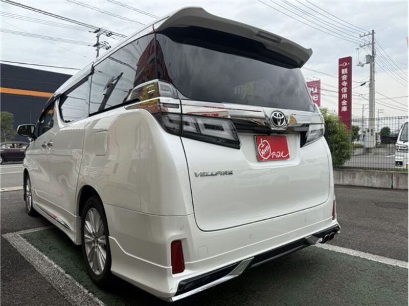 VELLFIRE
