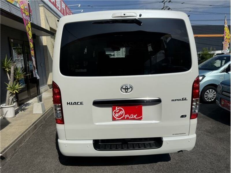 HIACE