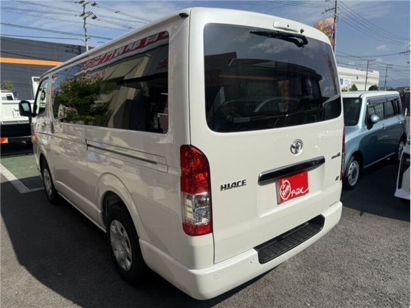 HIACE