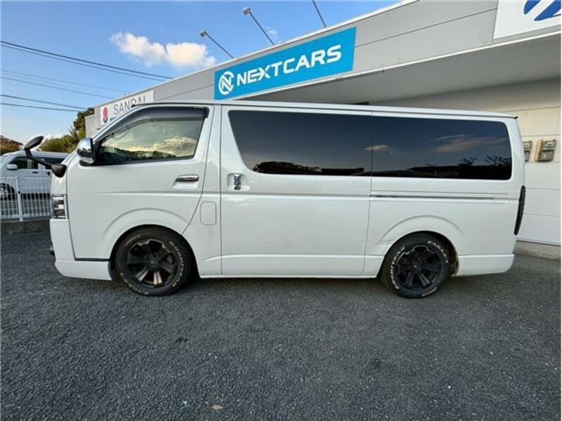 HIACE