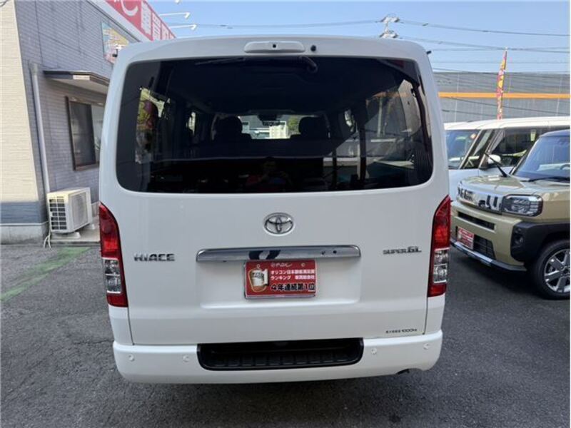 HIACE