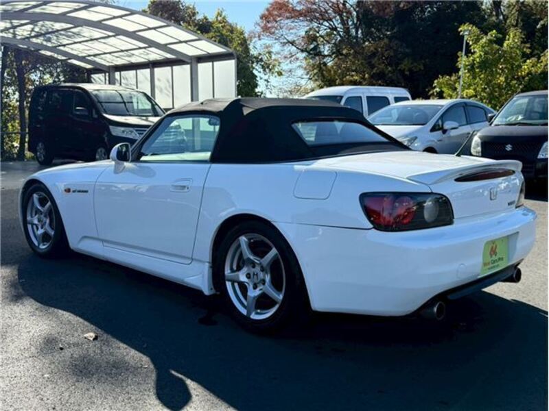 S2000