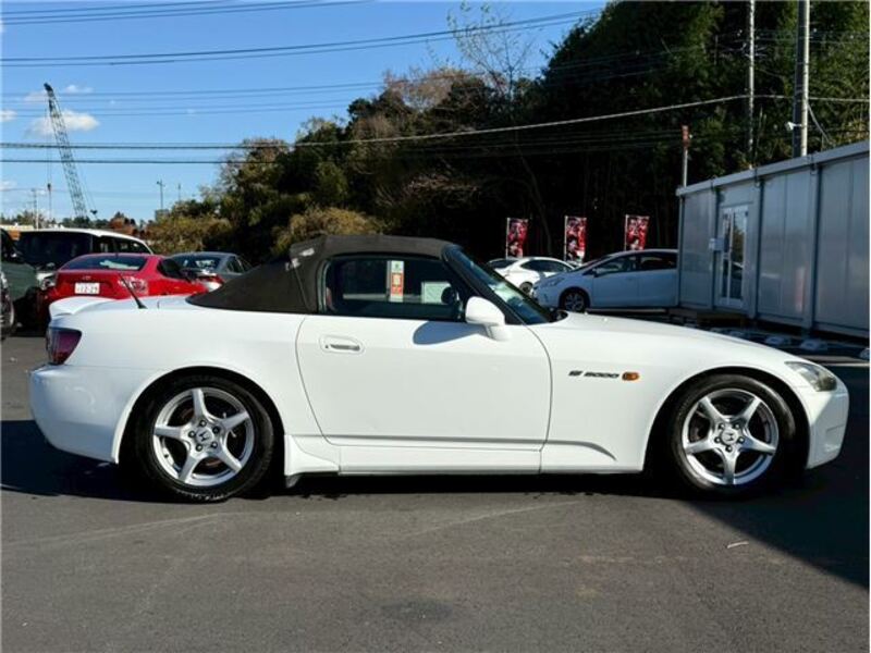 S2000