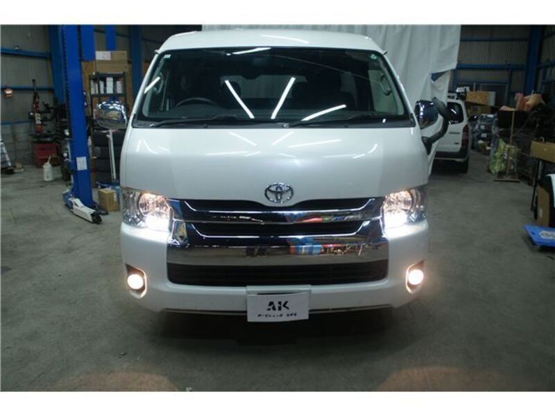 HIACE