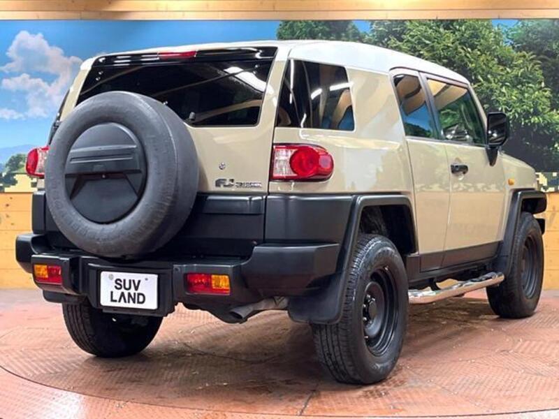 FJ CRUISER