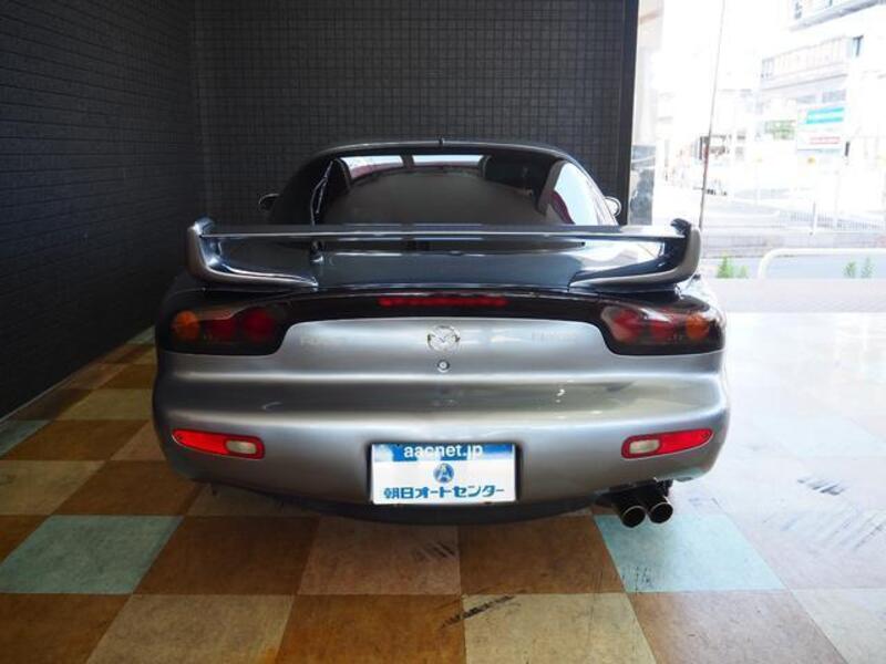 RX-7