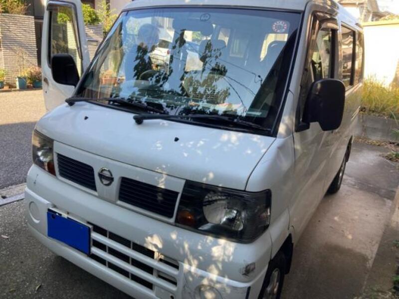 NISSAN CLIPPER VAN