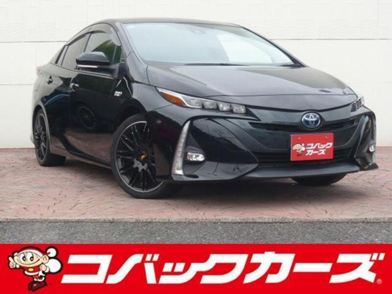 TOYOTA PRIUS PHV