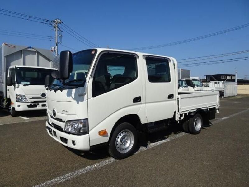 TOYOTA DYNA