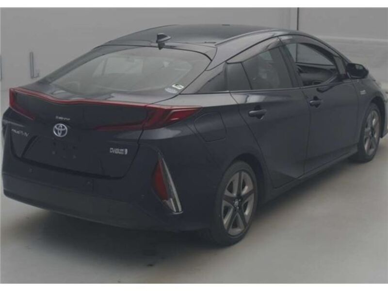 PRIUS PHV