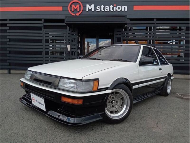 TOYOTA COROLLA LEVIN