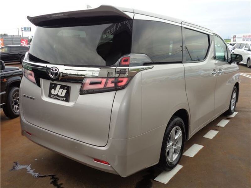 VELLFIRE