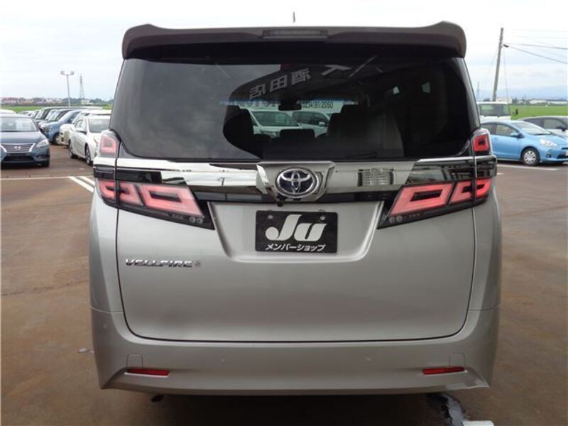 VELLFIRE
