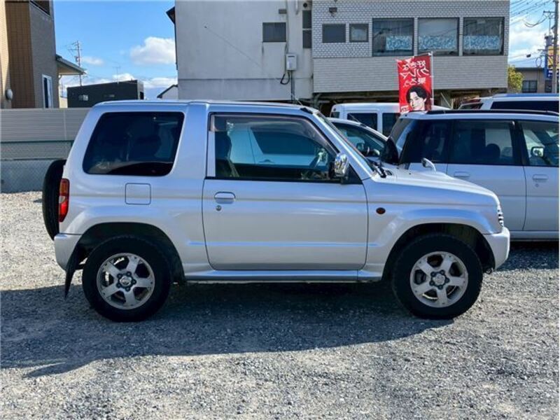 PAJERO MINI