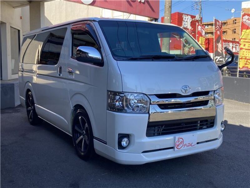 HIACE VAN