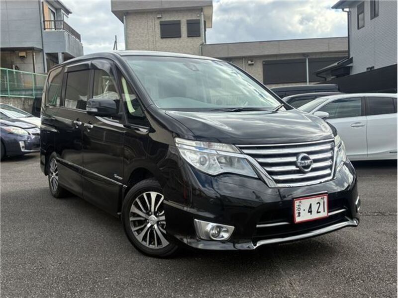 NISSAN SERENA