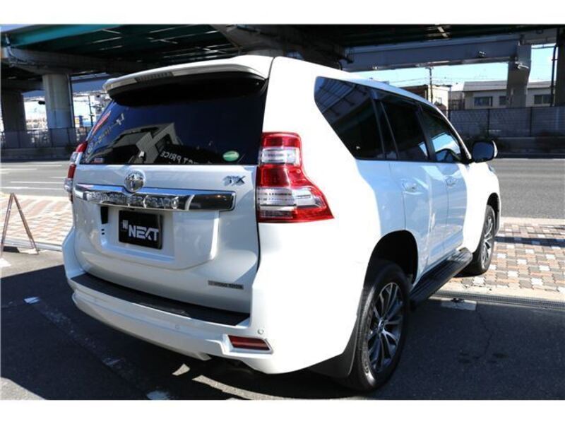 LAND CRUISER PRADO