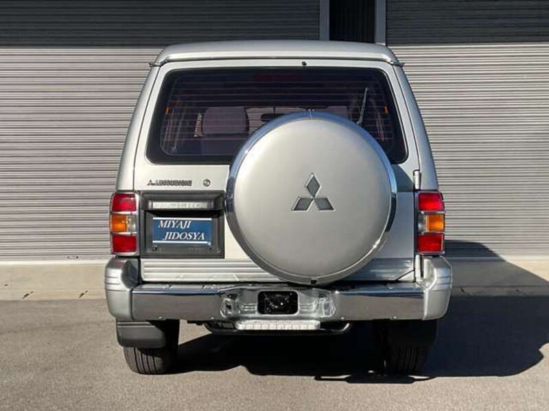 PAJERO