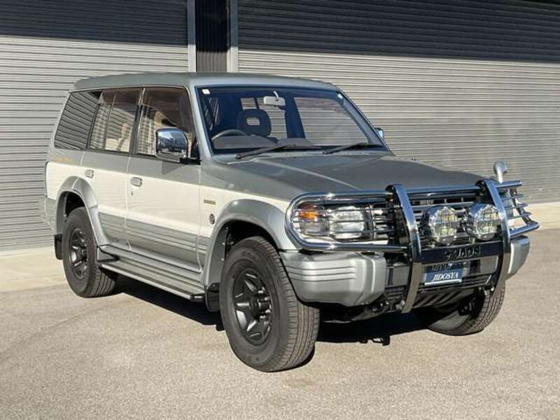 PAJERO