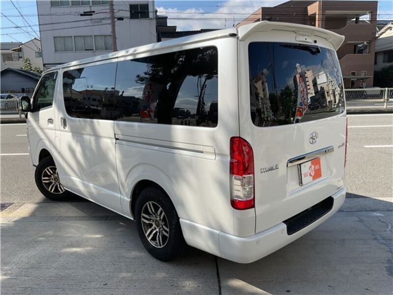 HIACE