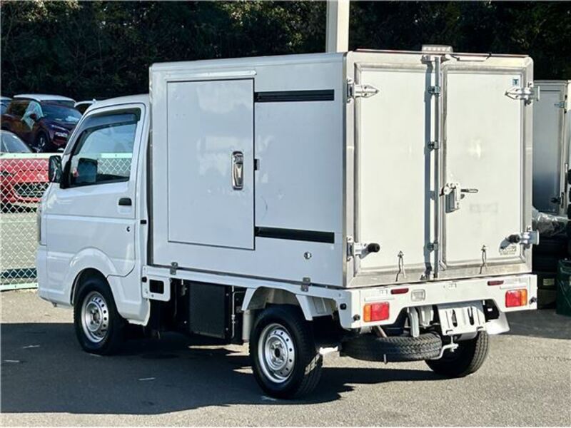 CARRY TRUCK