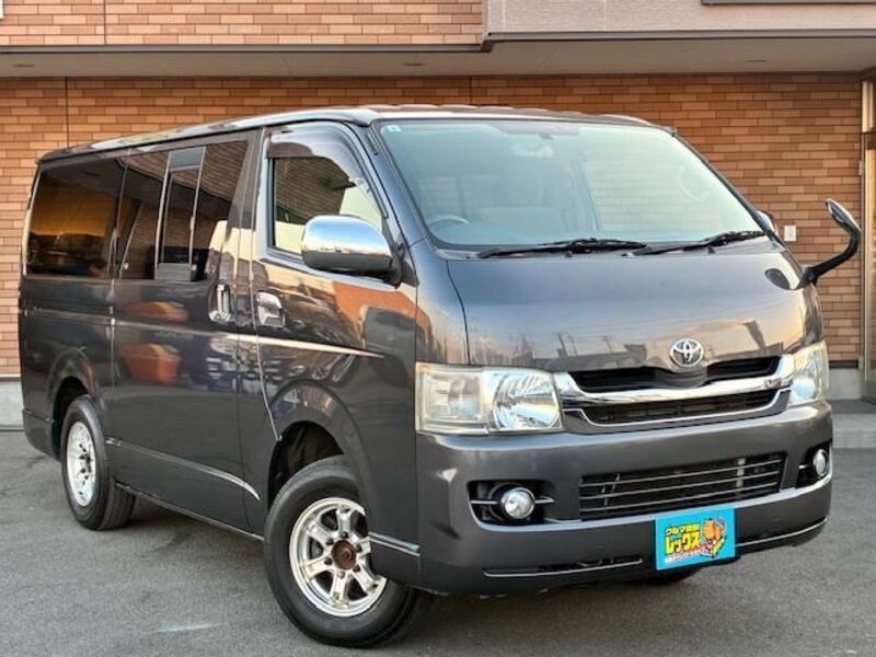 HIACE VAN