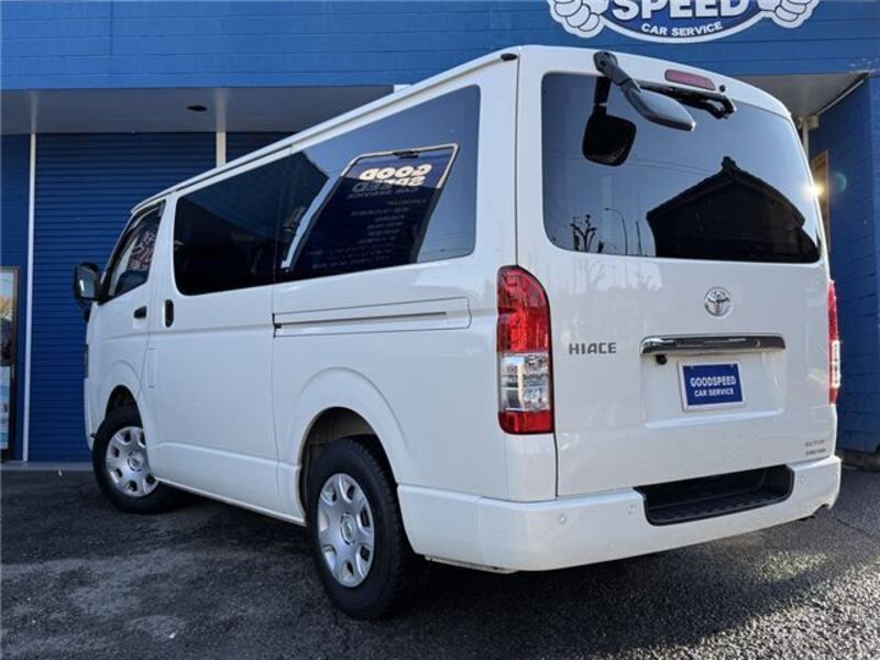 HIACE VAN