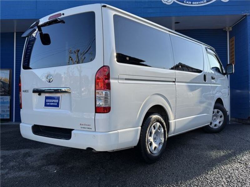 HIACE VAN