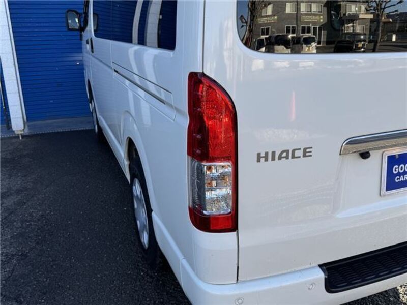 HIACE VAN