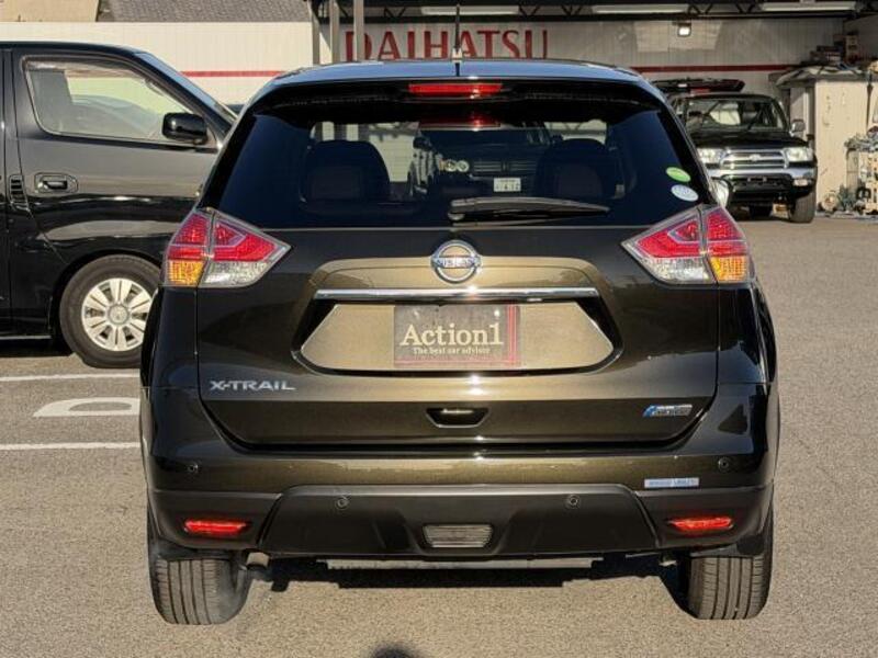 X-TRAIL