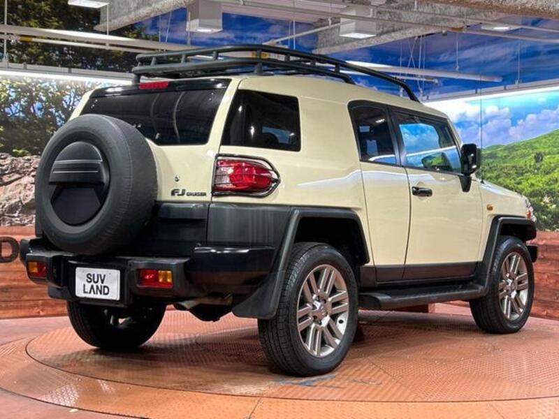 FJ CRUISER