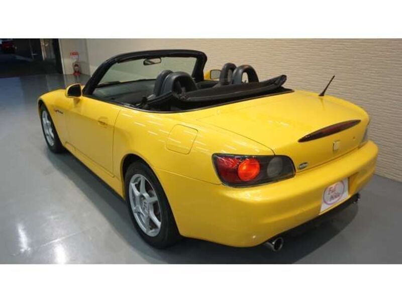 S2000